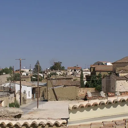 Traditional House 20km From Nicosia Дом отдыха *