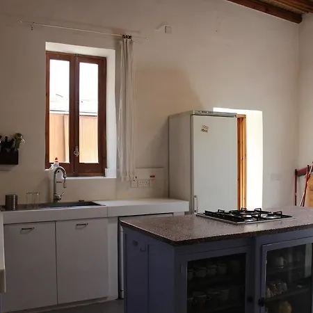 Traditional House 20km From Nicosia Tatil Evi